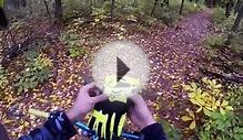 Fox una bomber downhill freeride mountain bike glove on